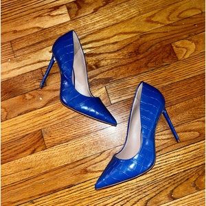 Steve Madden dark blue turtle heels